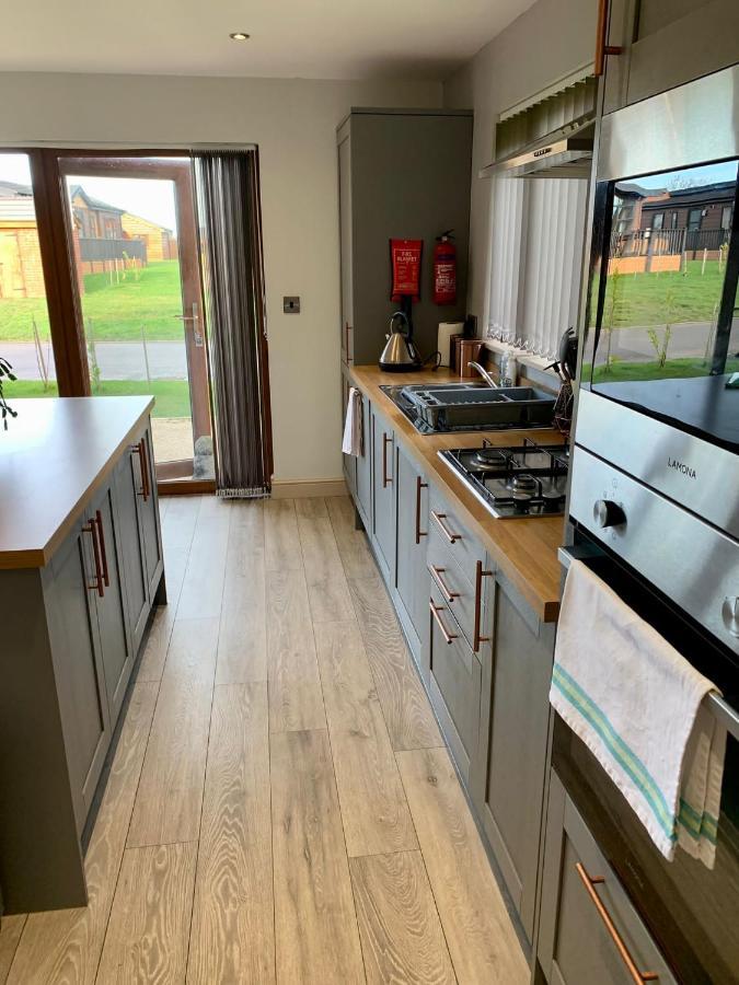 31 Cherry East Riding Of Yorkshire Hot Tub & Fishing Garton Exteriér fotografie