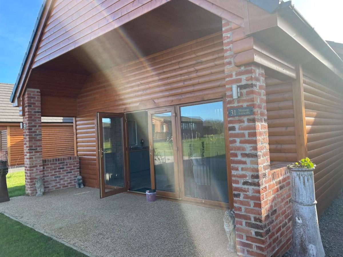 31 Cherry East Riding Of Yorkshire Hot Tub & Fishing Garton Exteriér fotografie