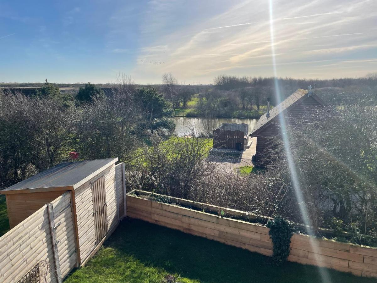 31 Cherry East Riding Of Yorkshire Hot Tub & Fishing Garton Exteriér fotografie